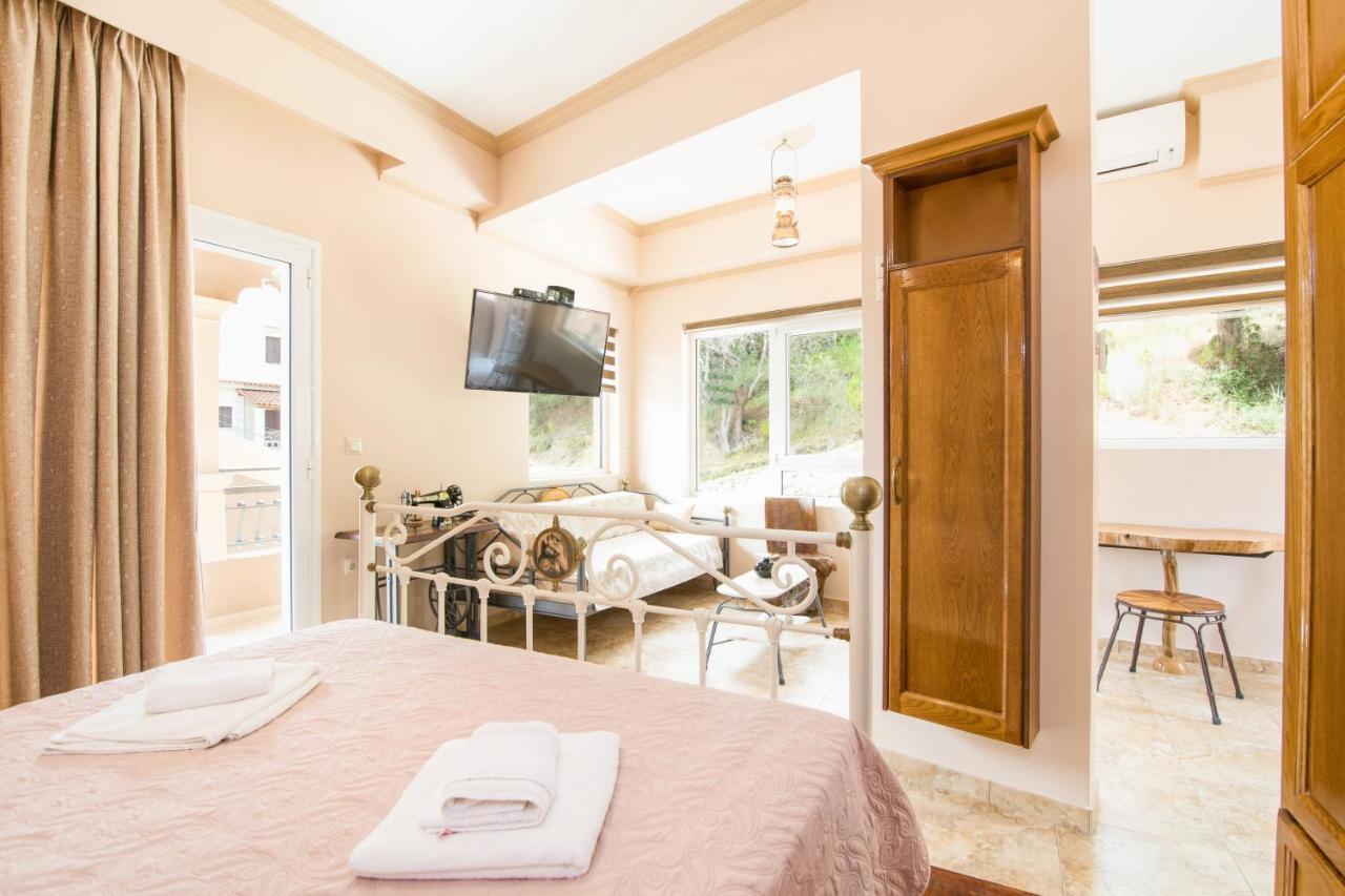 Kadith Studio - Agios Gordios Agios Gordios  Extérieur photo
